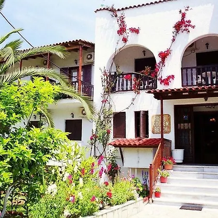 Hotel Golden 2*