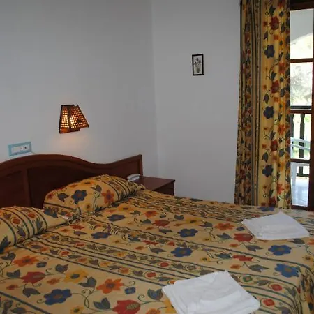 Hotel Golden 2*