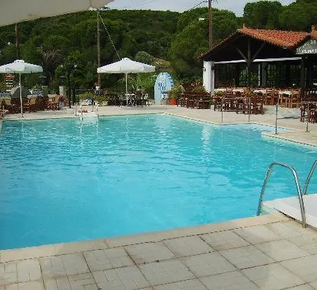 Golden 2* Koukounaries